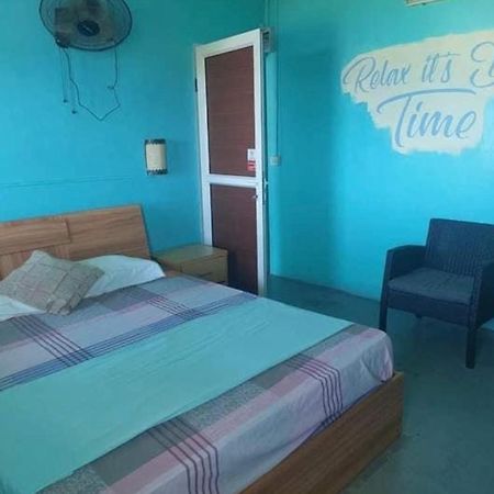 Tilapasse Resto & Guest House Port South East المظهر الخارجي الصورة