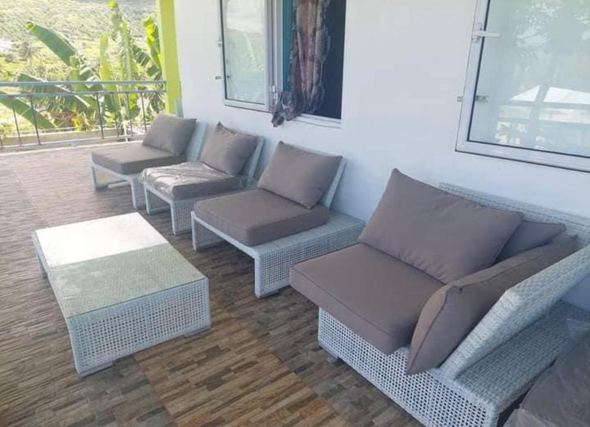 Tilapasse Resto & Guest House Port South East المظهر الخارجي الصورة